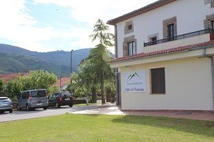 exterior de la residencia, jardines